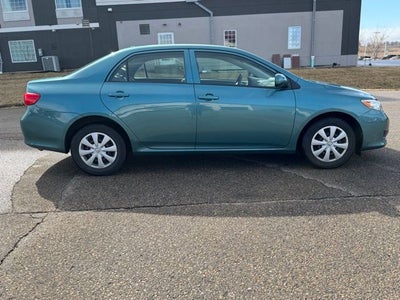 2010 Toyota Corolla LE FWD