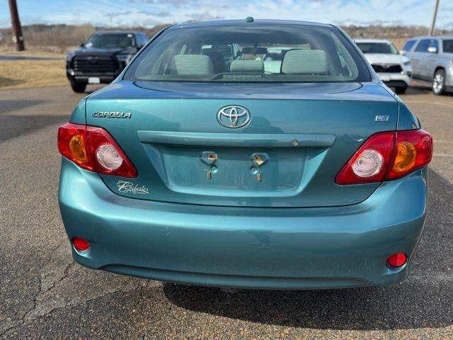 2010 Toyota Corolla LE FWD