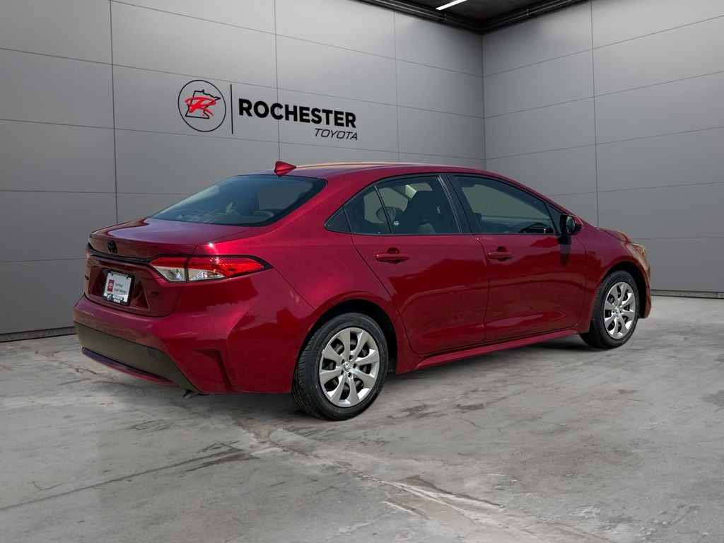2022 Toyota Corolla LE FWD