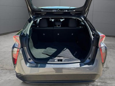 2016 Toyota Prius Three FWD
