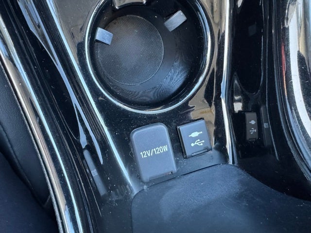 2019 Toyota Prius XLE FWD