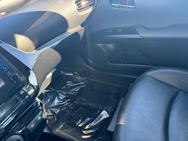 2019 Toyota Prius XLE FWD