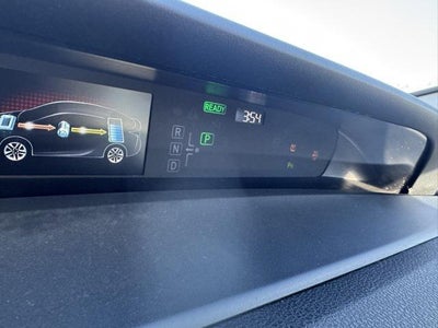 2019 Toyota Prius XLE FWD