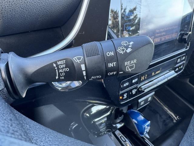 2019 Toyota Prius XLE FWD