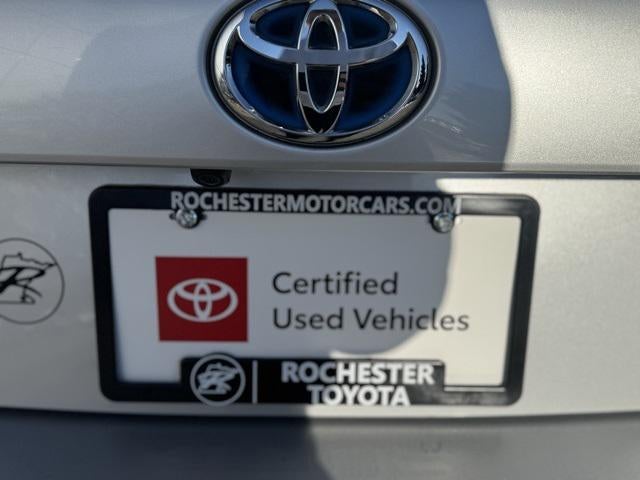 2019 Toyota Prius XLE FWD