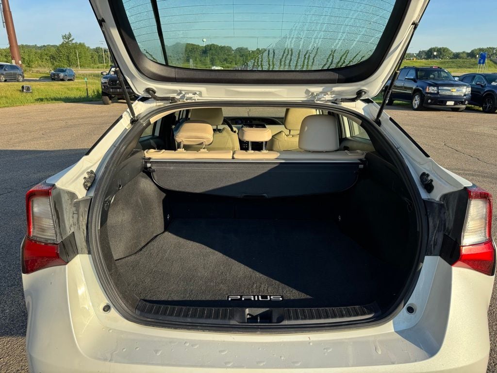 2022 Toyota Prius XLE AWD-e AWD
