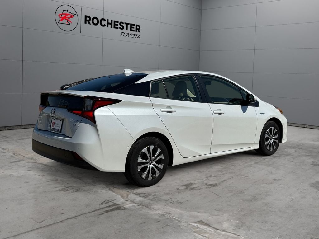 2022 Toyota Prius XLE AWD-e AWD