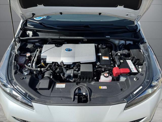 2022 Toyota Prius XLE AWD-e AWD