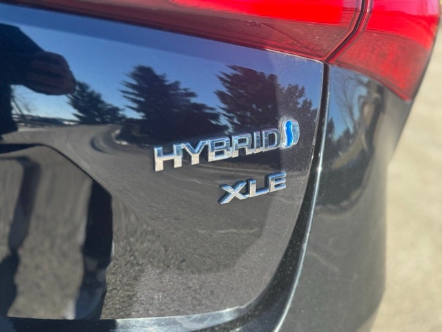 2019 Toyota Prius XLE AWD-e AWD