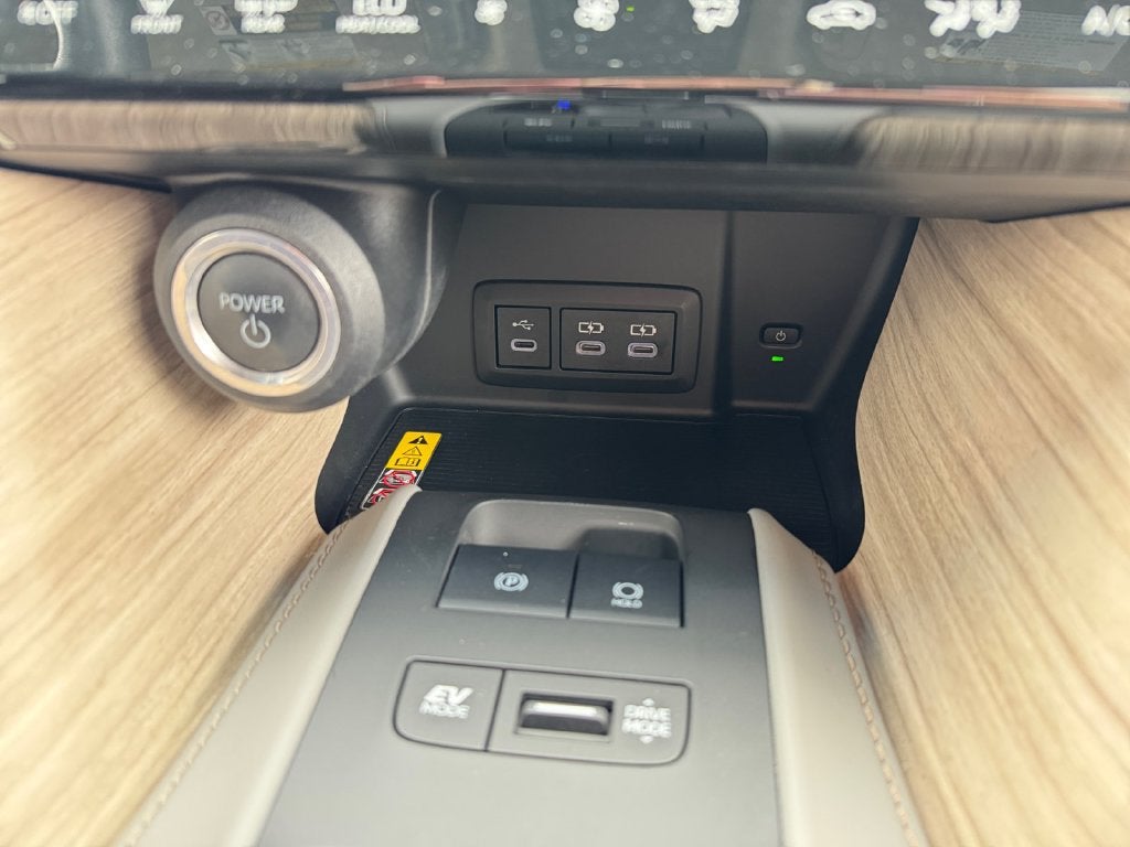 2023 Toyota Venza Limited AWD