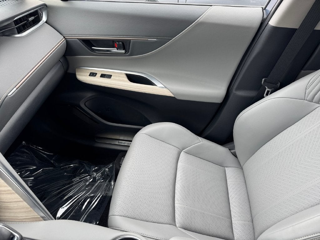2023 Toyota Venza Limited AWD