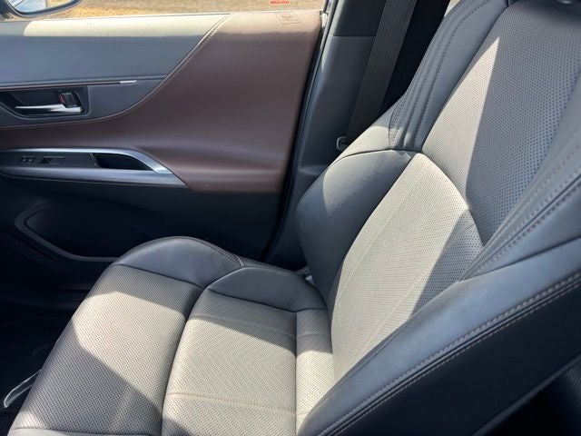2021 Toyota Venza Limited AWD