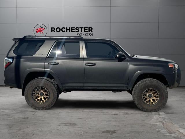 2020 Toyota 4Runner SR5 4WD