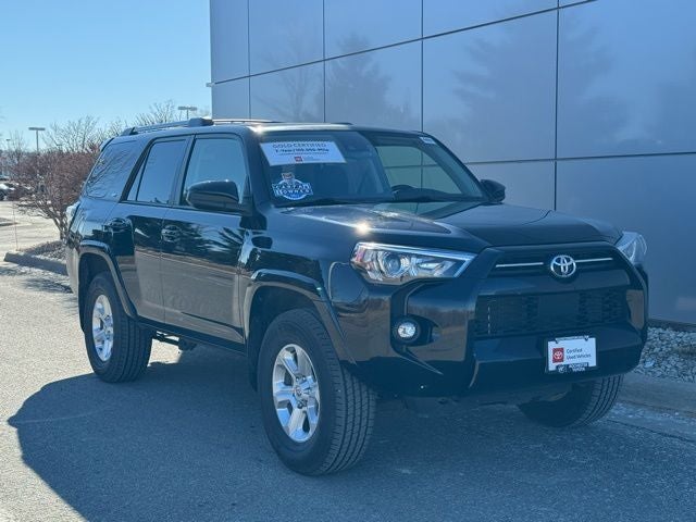 2024 Toyota 4Runner SR5 4WD