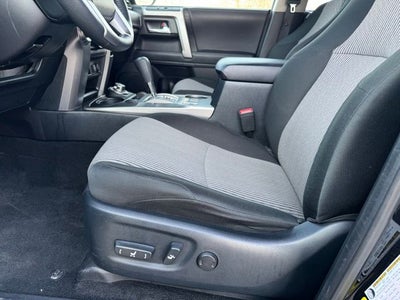 2024 Toyota 4Runner SR5 4WD