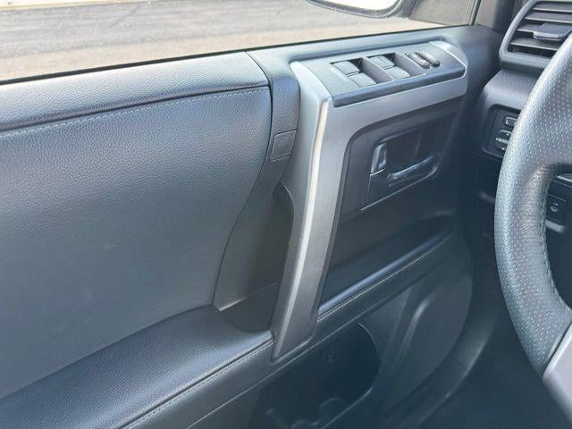 2024 Toyota 4Runner SR5 4WD
