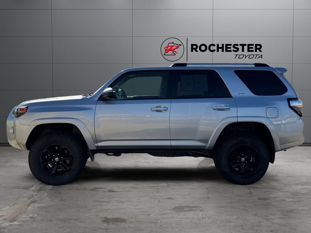 2022 Toyota 4Runner SR5 4WD