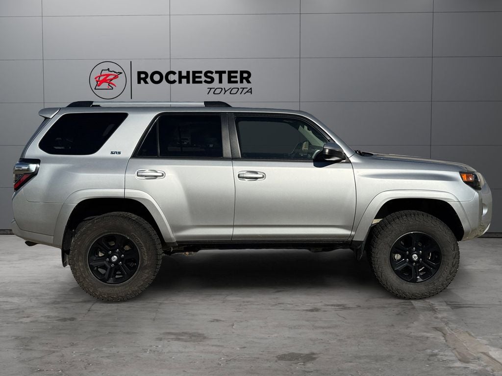 2022 Toyota 4Runner SR5 4WD