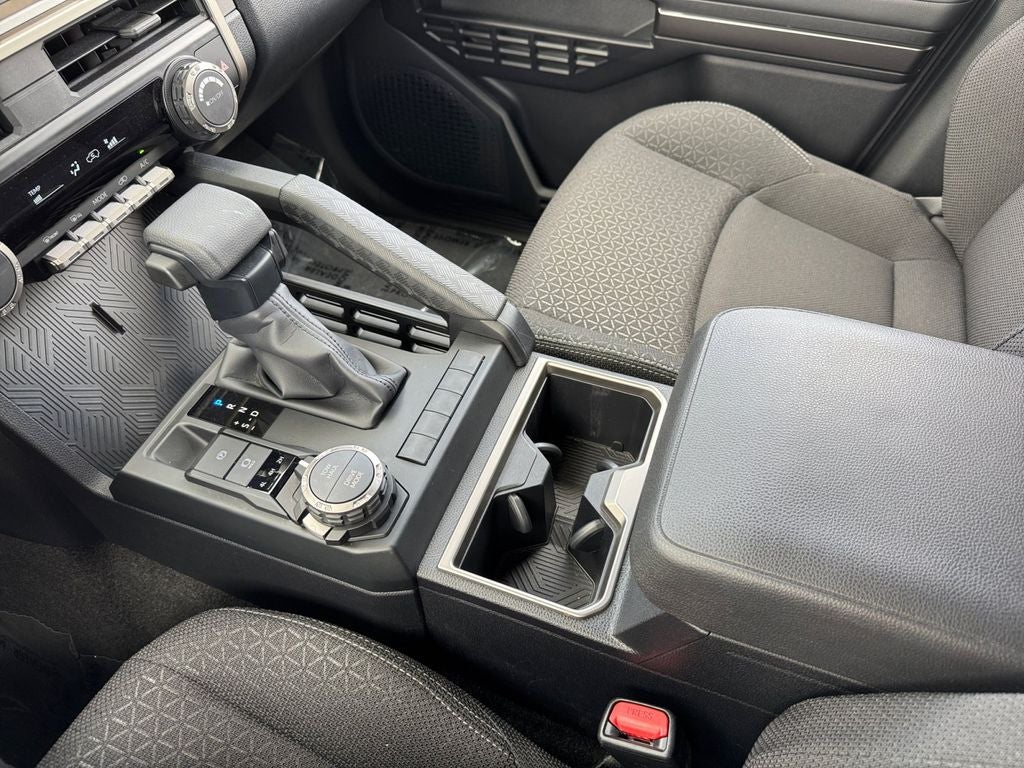 2025 Toyota 4Runner SR5 4WD