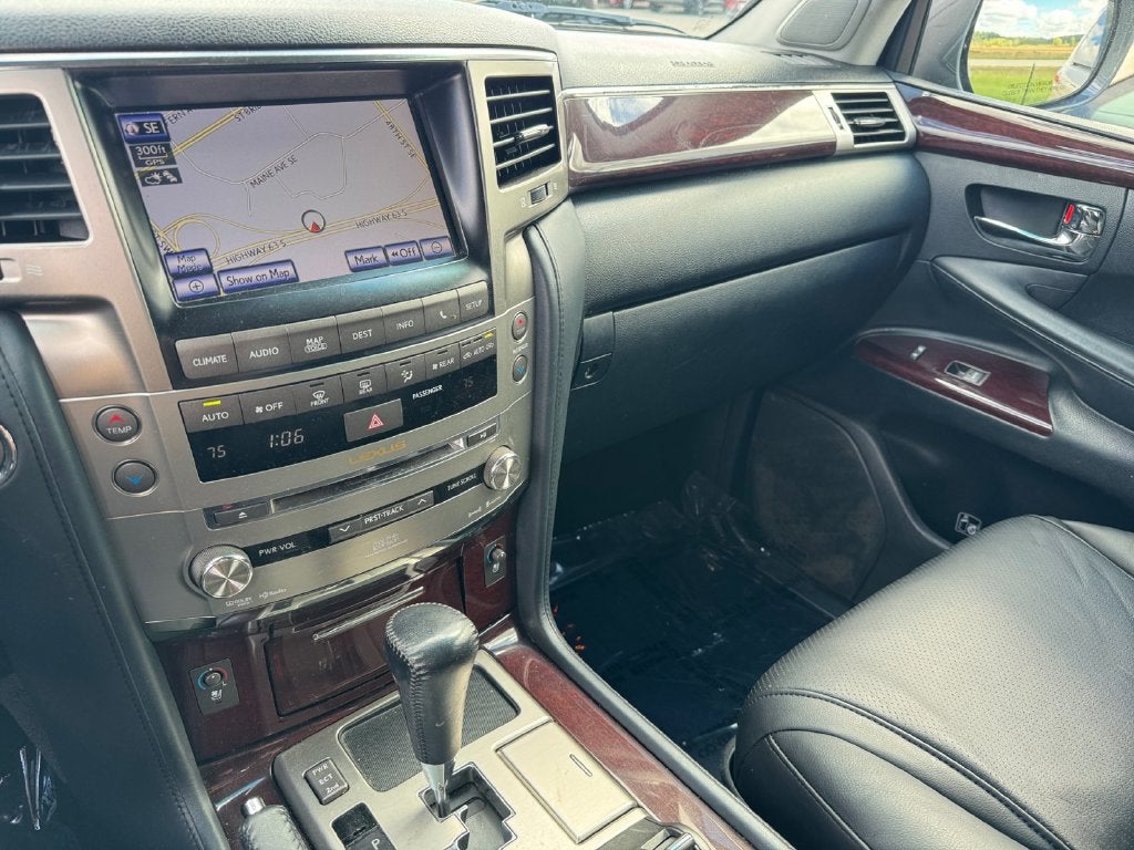 2014 Lexus LX 570 4WD