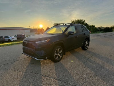 2025 Toyota RAV4 Plug-In Hybrid SE AWD
