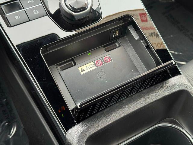 2023 Toyota bZ4X Limited AWD