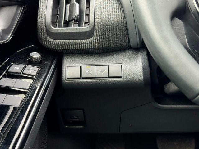 2023 Toyota bZ4X Limited AWD