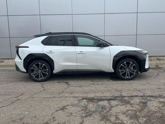 2024 Toyota bZ4X Limited AWD