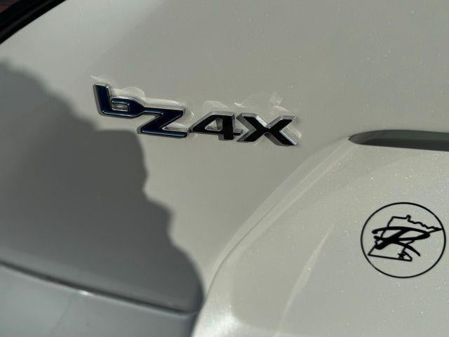2024 Toyota bZ4X Limited AWD