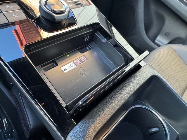 2023 Toyota bZ4X Limited AWD