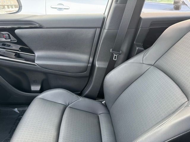 2023 Toyota bZ4X Limited AWD