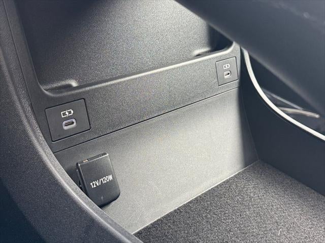 2023 Toyota bZ4X Limited AWD