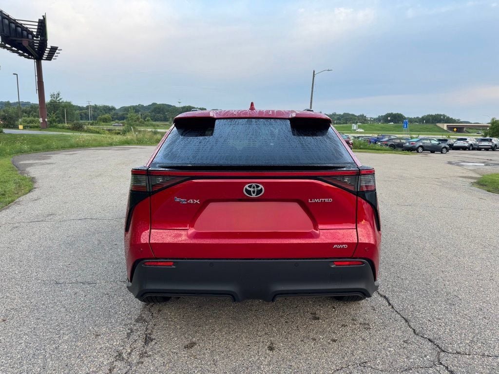2023 Toyota bZ4X Limited AWD