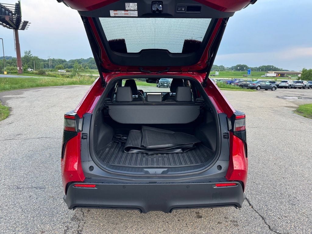 2023 Toyota bZ4X Limited AWD