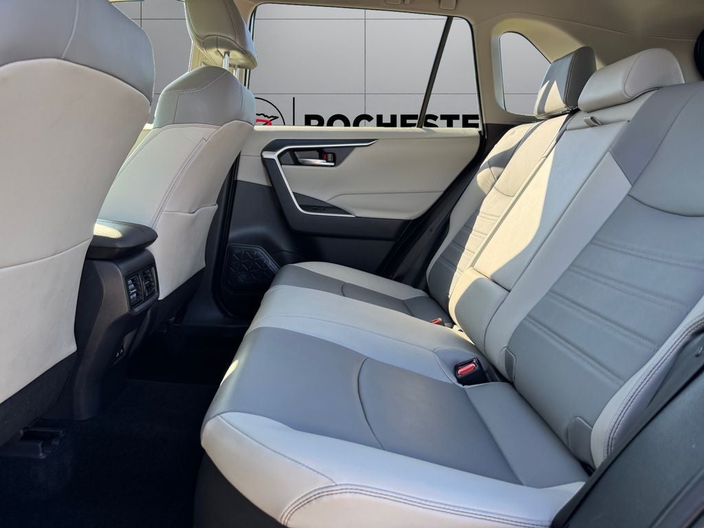 2023 Toyota RAV4 Hybrid XLE Premium AWD