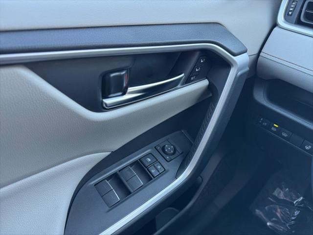 2023 Toyota RAV4 Hybrid XLE Premium AWD