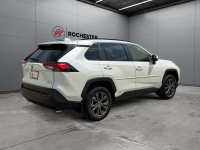 2022 Toyota RAV4 Hybrid XLE Premium AWD