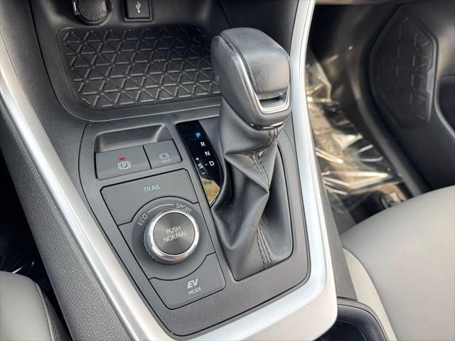 2022 Toyota RAV4 Hybrid XLE Premium AWD