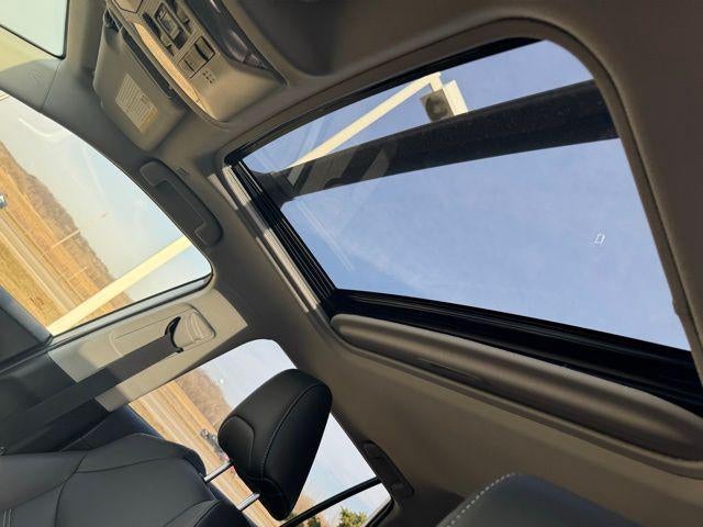 2025 Toyota RAV4 Hybrid XLE Premium AWD