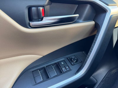 2019 Toyota RAV4 XLE Premium FWD