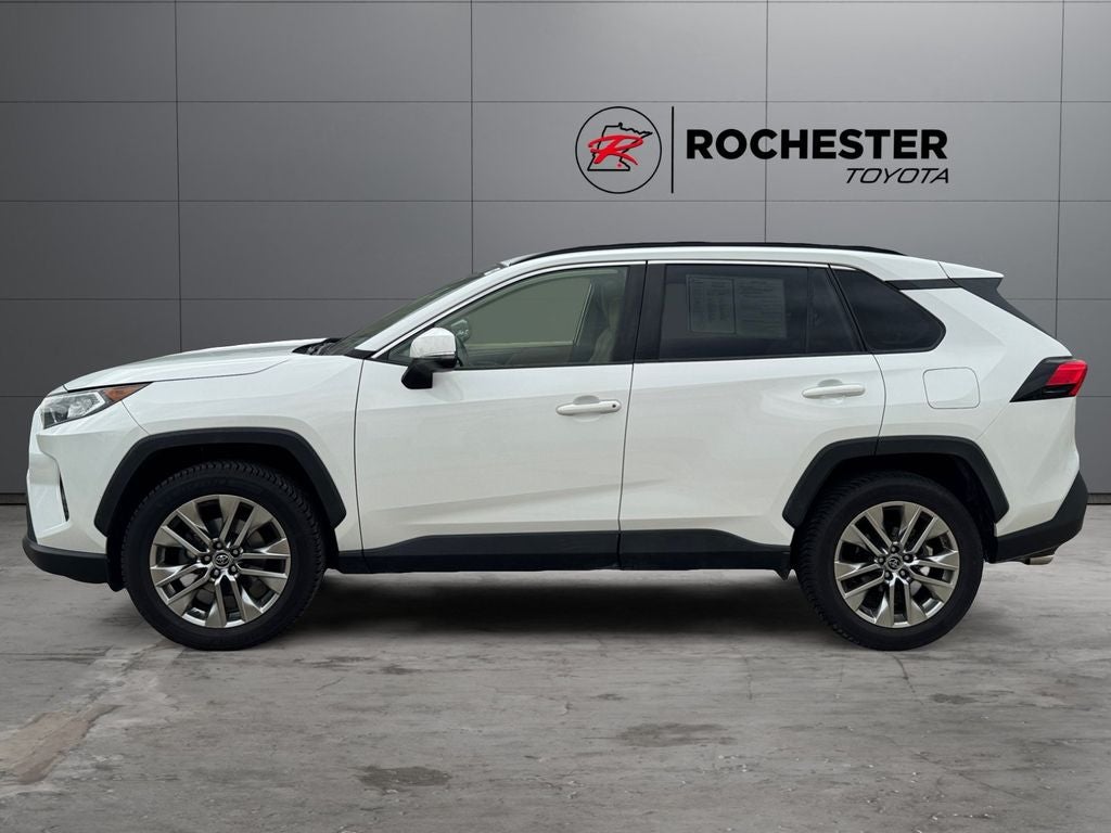 2019 Toyota RAV4 XLE Premium FWD