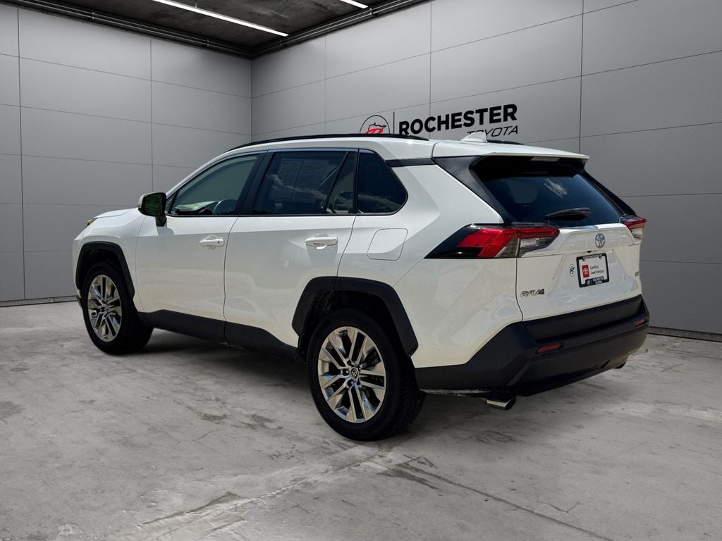 2019 Toyota RAV4 XLE Premium FWD