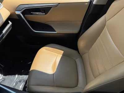 2019 Toyota RAV4 XLE Premium FWD