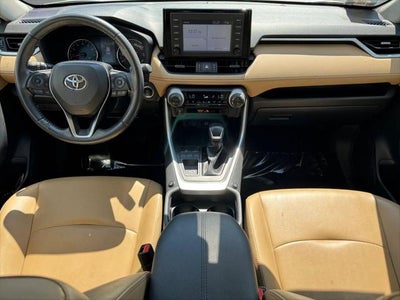 2019 Toyota RAV4 XLE Premium FWD