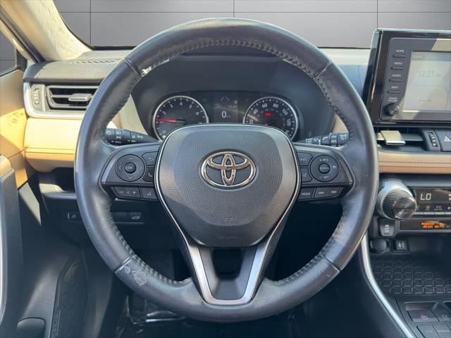 2019 Toyota RAV4 XLE Premium FWD
