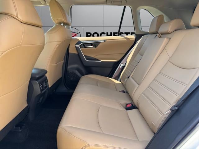 2019 Toyota RAV4 XLE Premium FWD