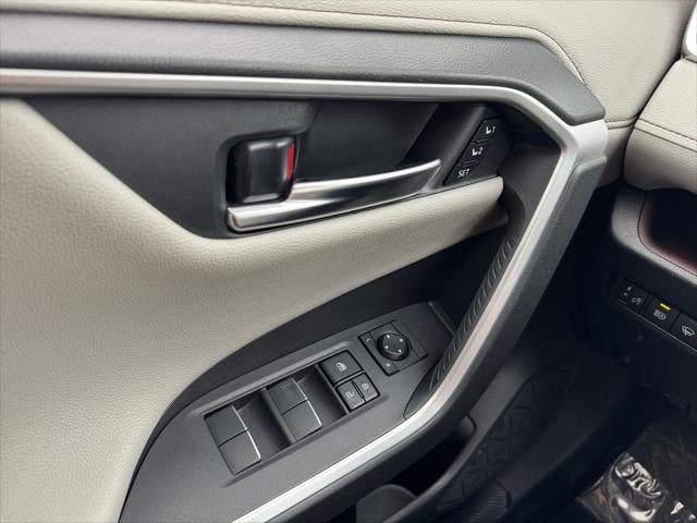 2021 Toyota RAV4 Hybrid Limited AWD