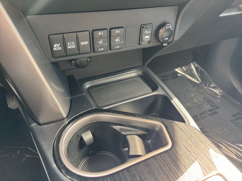 2018 Toyota RAV4 Hybrid Limited AWD