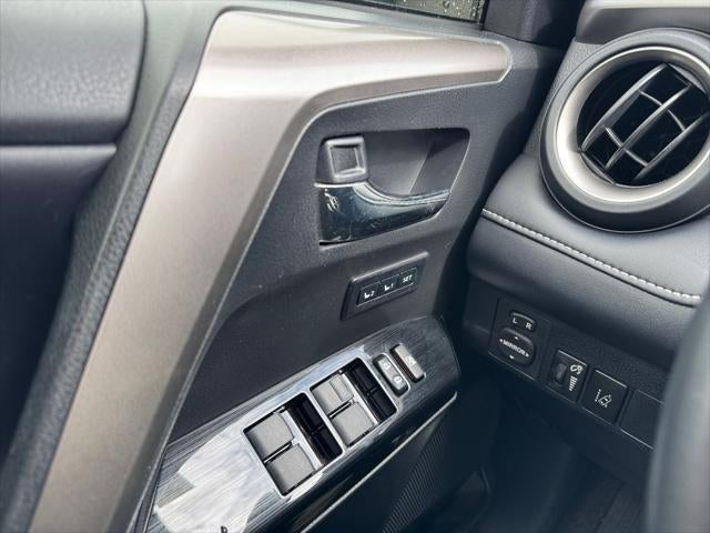 2018 Toyota RAV4 Hybrid Limited AWD