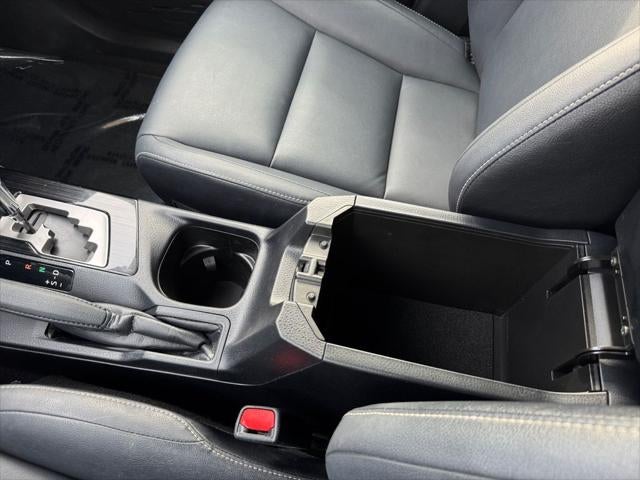 2017 Toyota RAV4 Hybrid Limited AWD